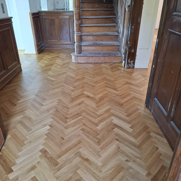 Lamella parketta csiszolva-olajozva